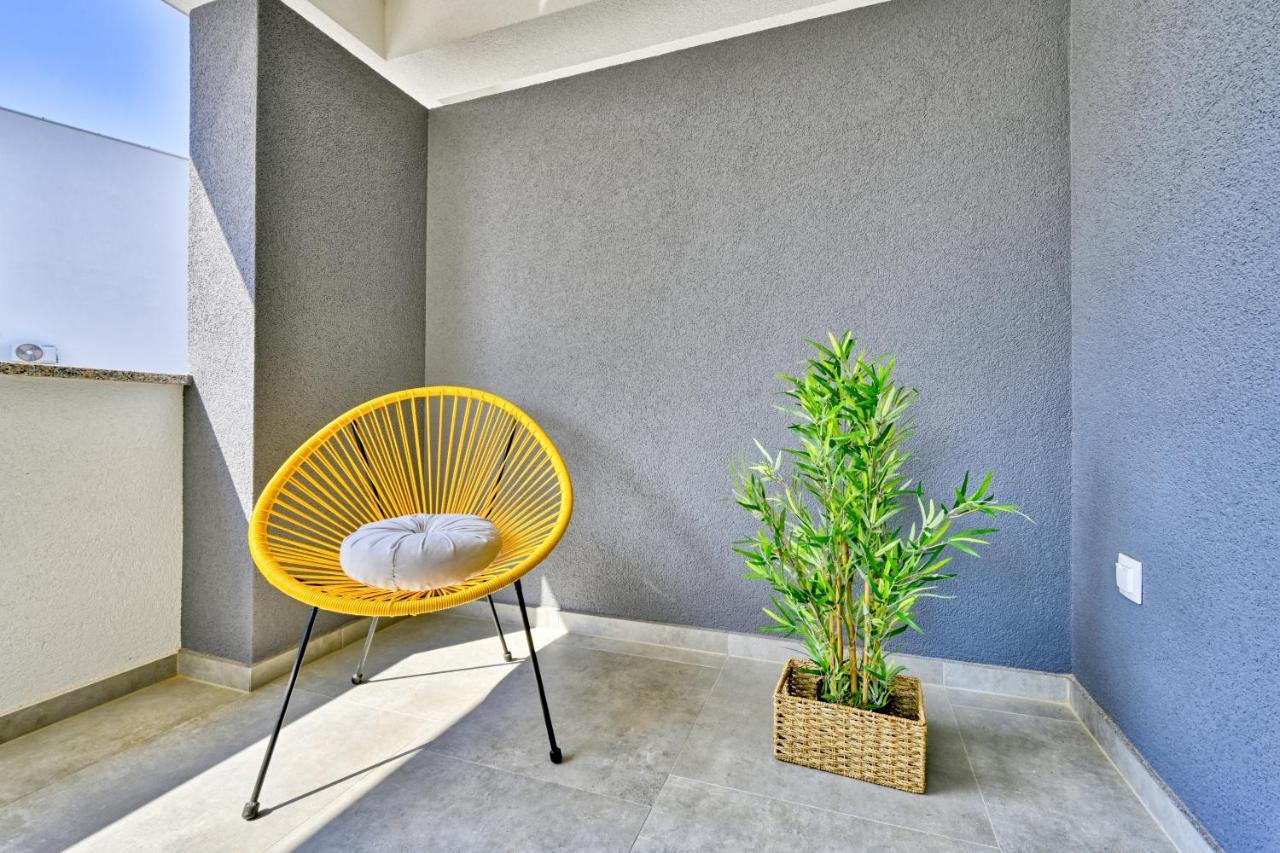 Relax Apartments Novalja Exterior photo